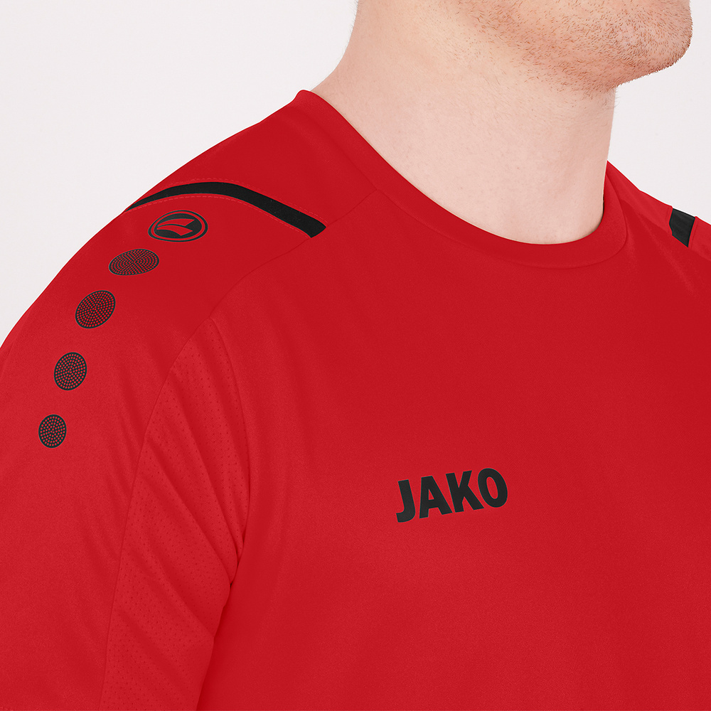 CAMISETA JAKO CHALLENGE MANGA CORTA, ROJA-NEGRA HOMBRE. 