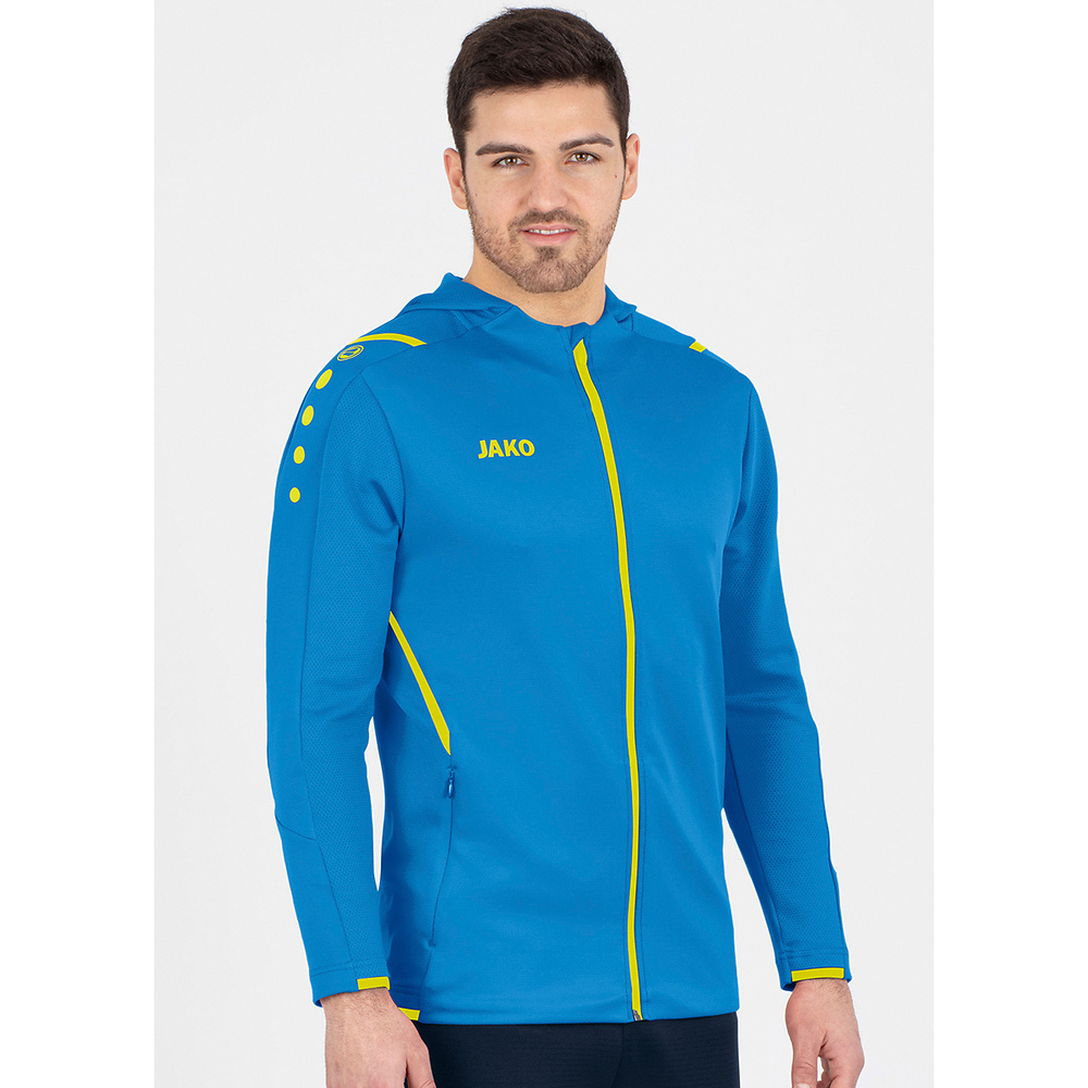 CHAQUETA DE ENTRENAMIENTO CON CAPUCHA JAKO CHALLENGE, AZUL JAKO-AMARILLO NEÓN NIÑO. 