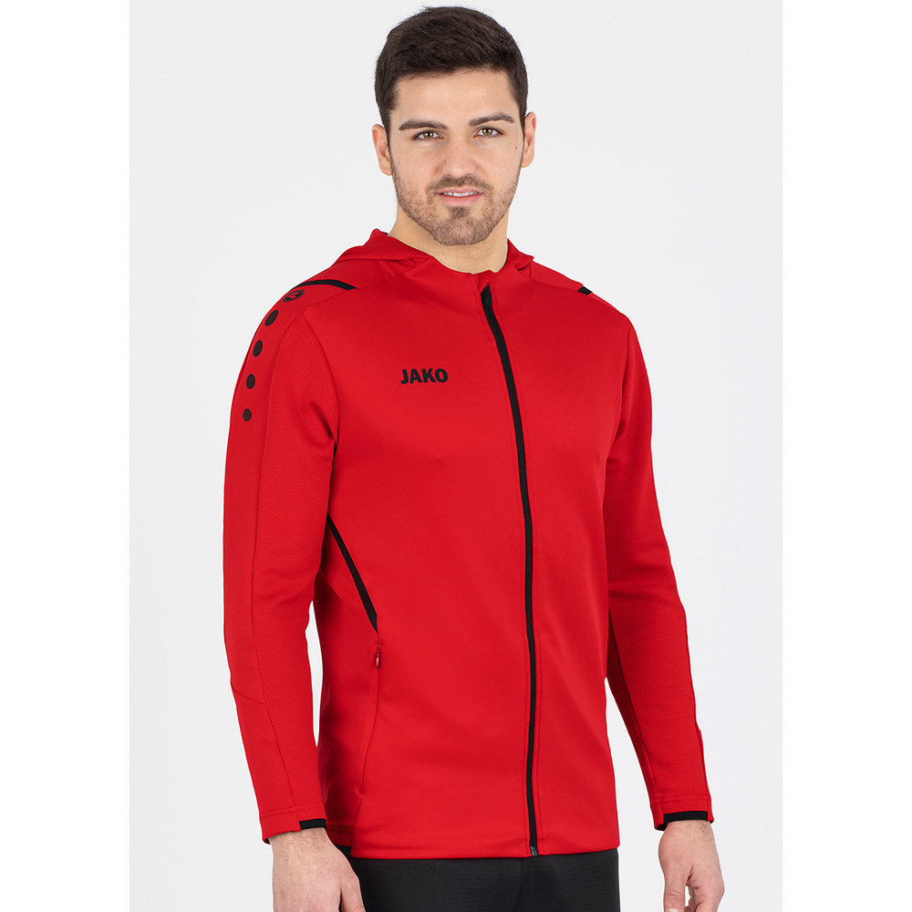 CHAQUETA DE ENTRENAMIENTO CON CAPUCHA JAKO CHALLENGE, ROJA-NEGRA HOMBRE. 