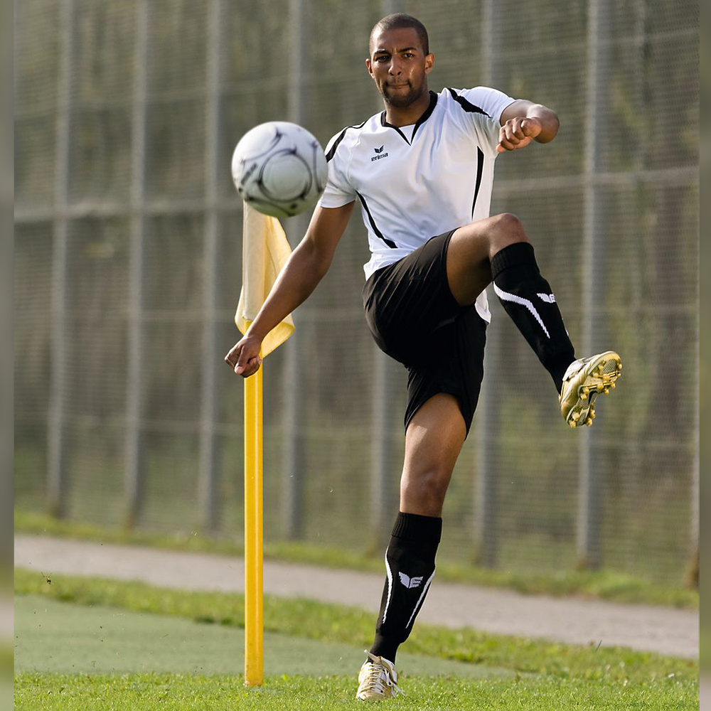 ERIMA TANARO FOOTBALL SOCKS, BLACK-WHITE UNISEX. 